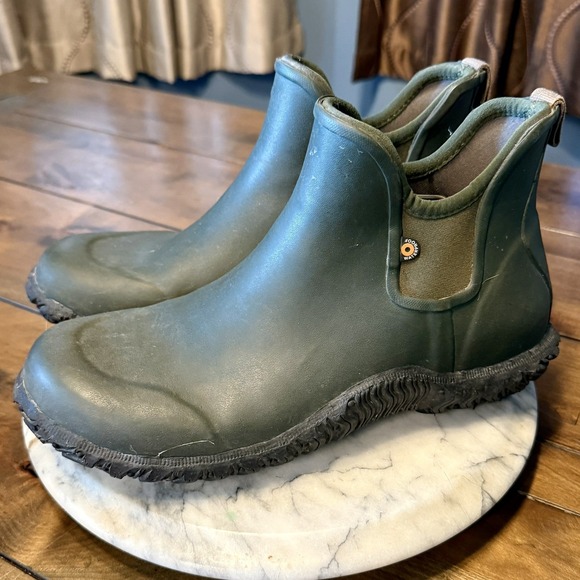 Bogs Other - BOGS Basin Chelsea Boots Mens Sz 9 EU 42 Rubber Slip On Waterproof 79015-301
